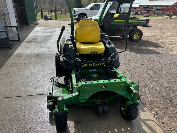 Photo of 2015 John Deere Z930R
