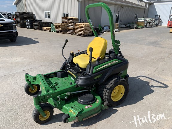 Photo of 2015 John Deere Z930R