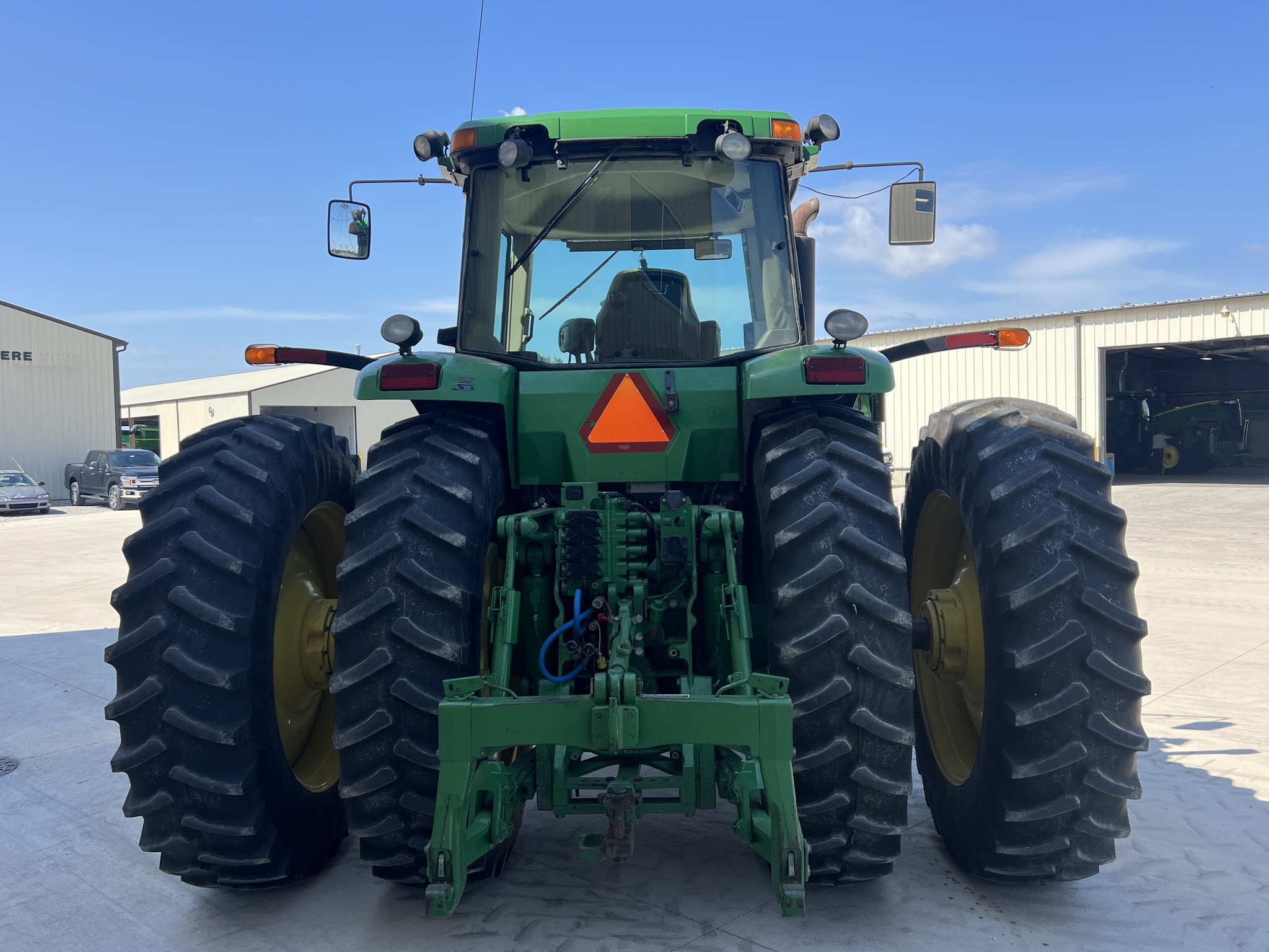2004 John Deere 8420 Image 4