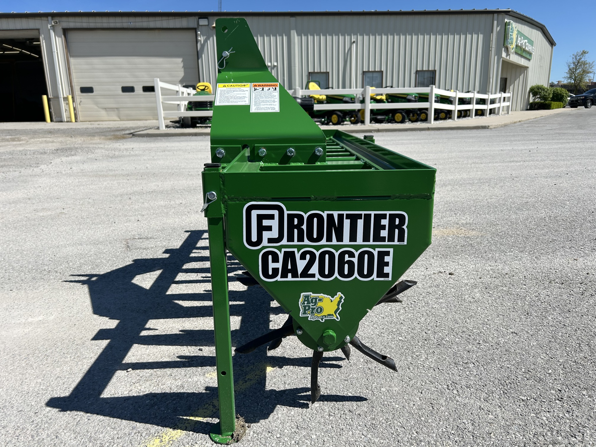2025 Frontier ca2060e Image 2