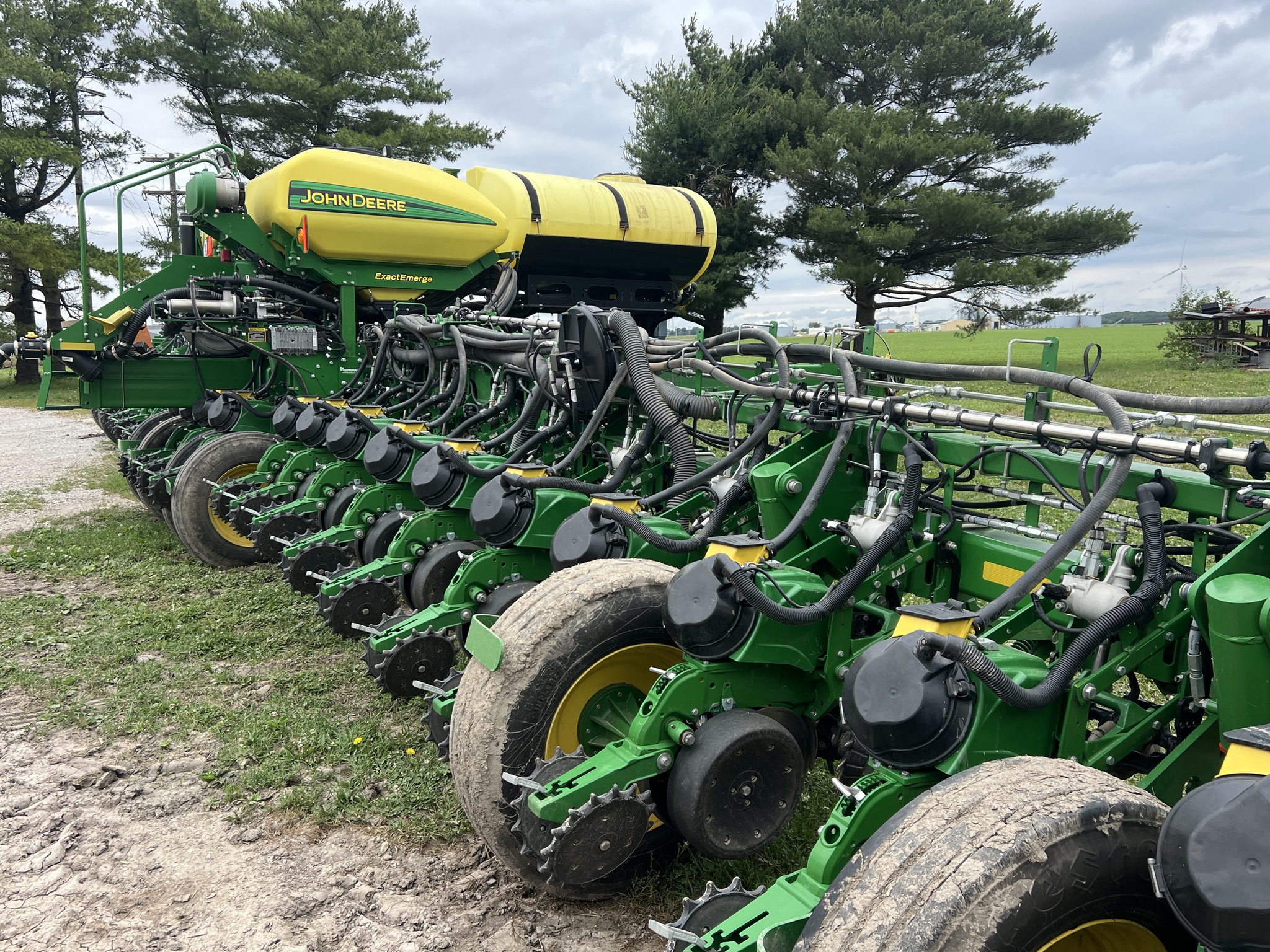 2021 John Deere 1775NT Image 6