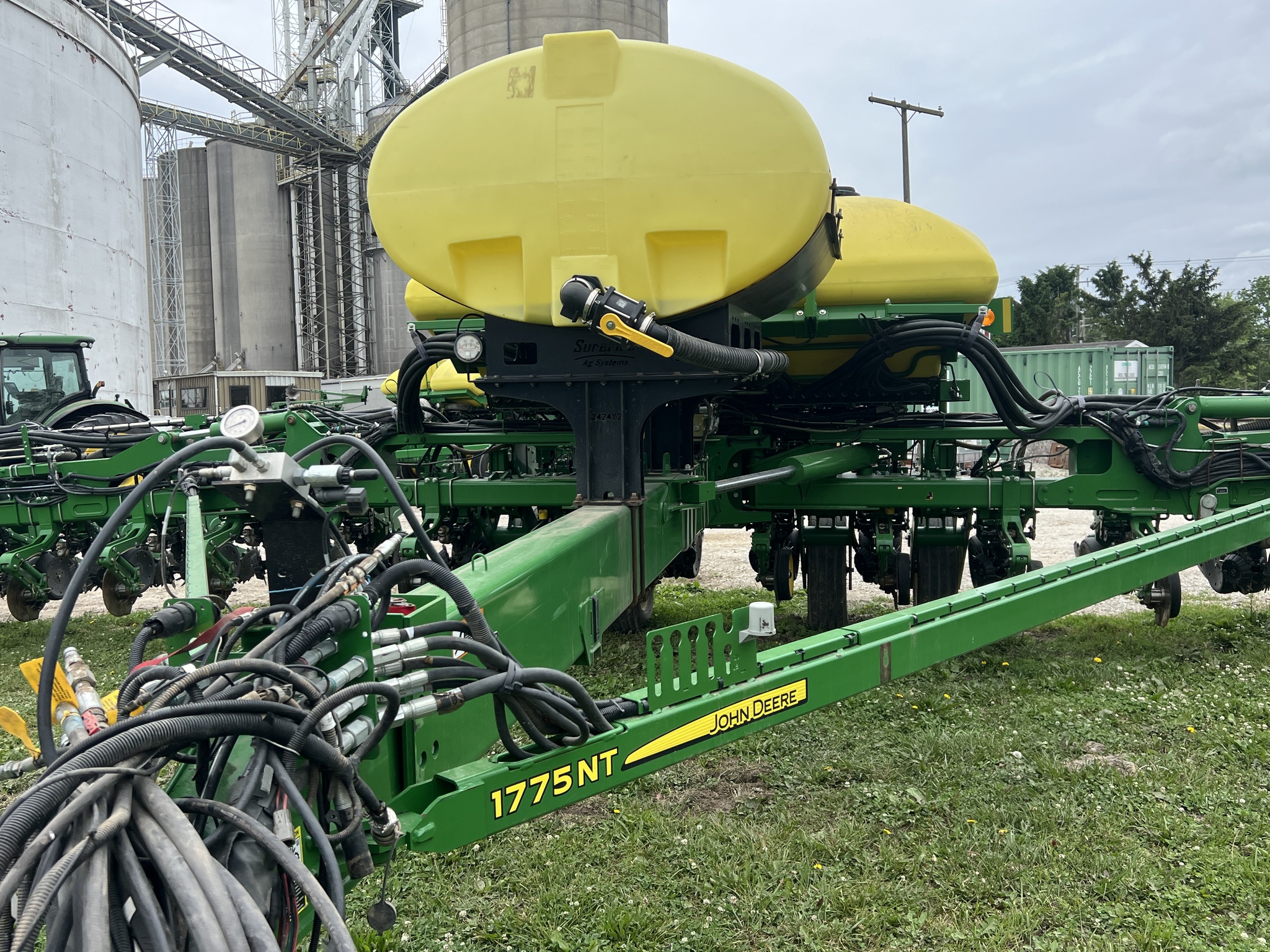 2021 John Deere 1775NT Image 9