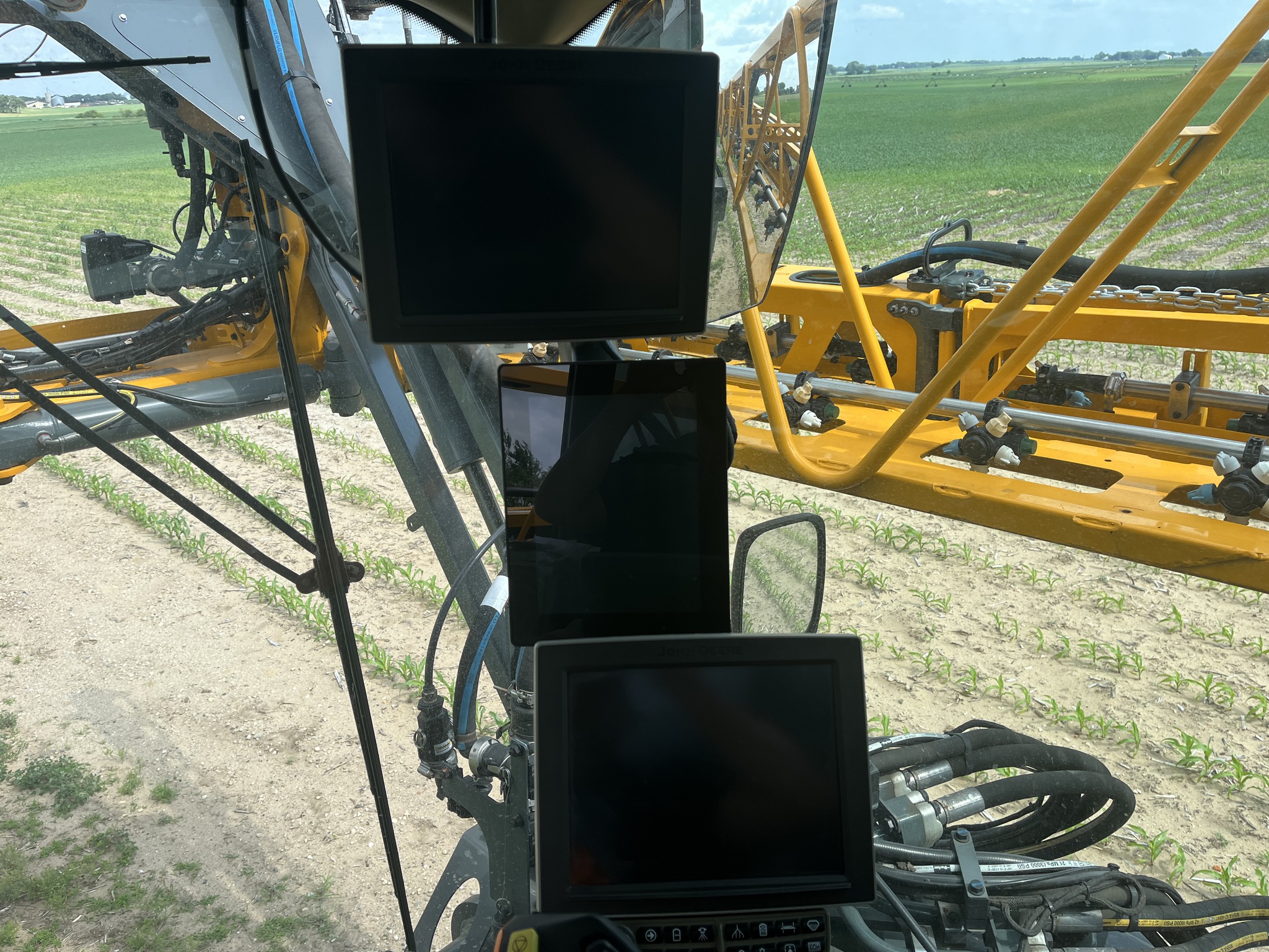  2024 Hagie STS16 at Heritage Tractor in Mendota, IL