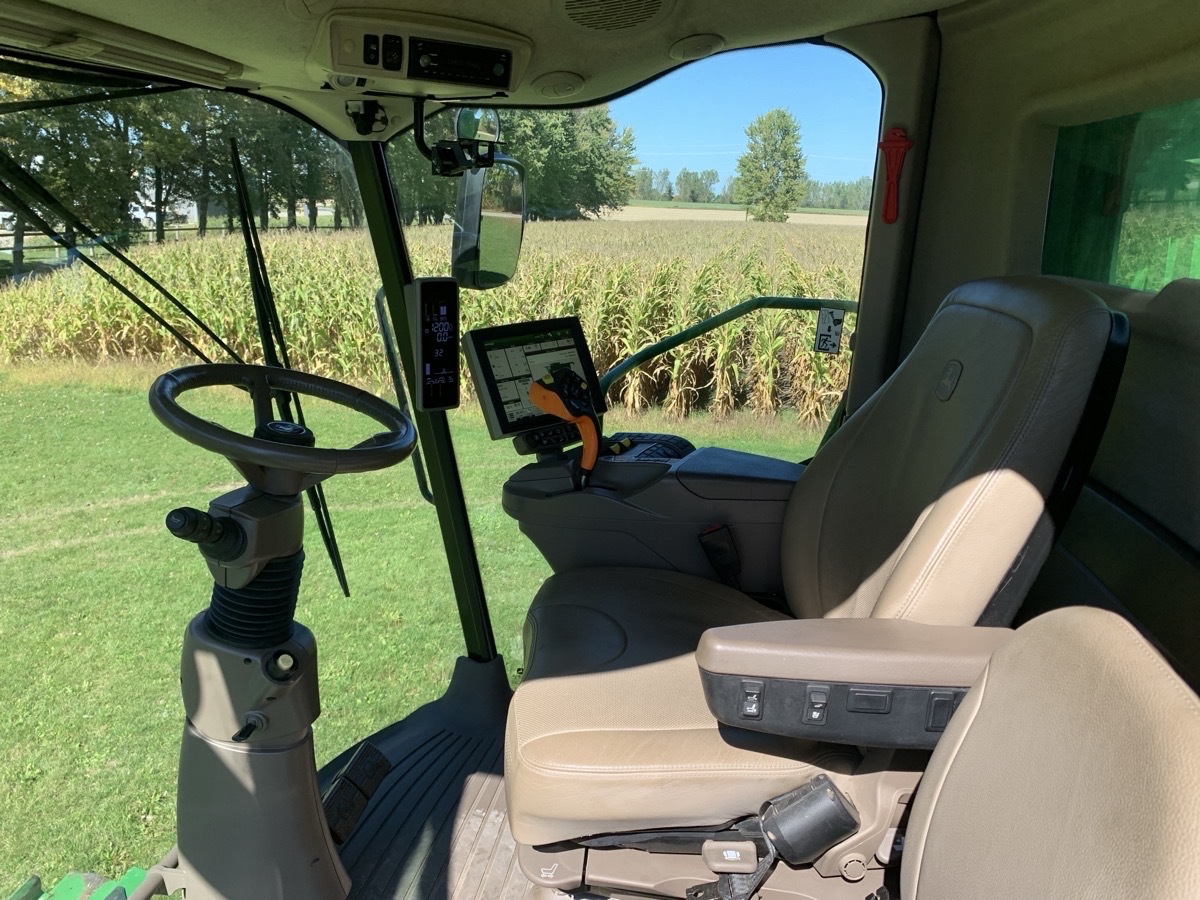 2019 John Deere S770 Image 8