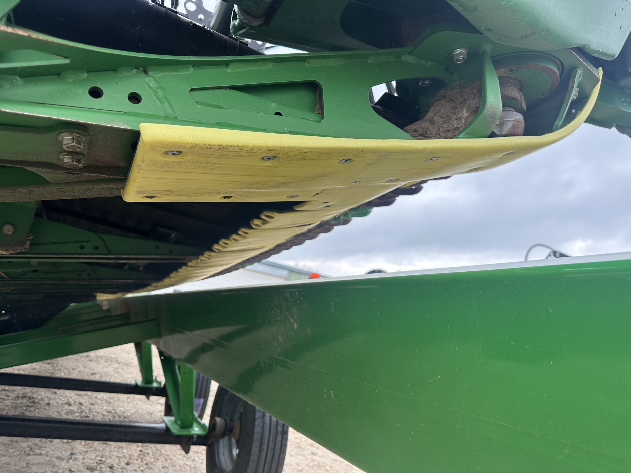 2022 John Deere HD35F Image 11