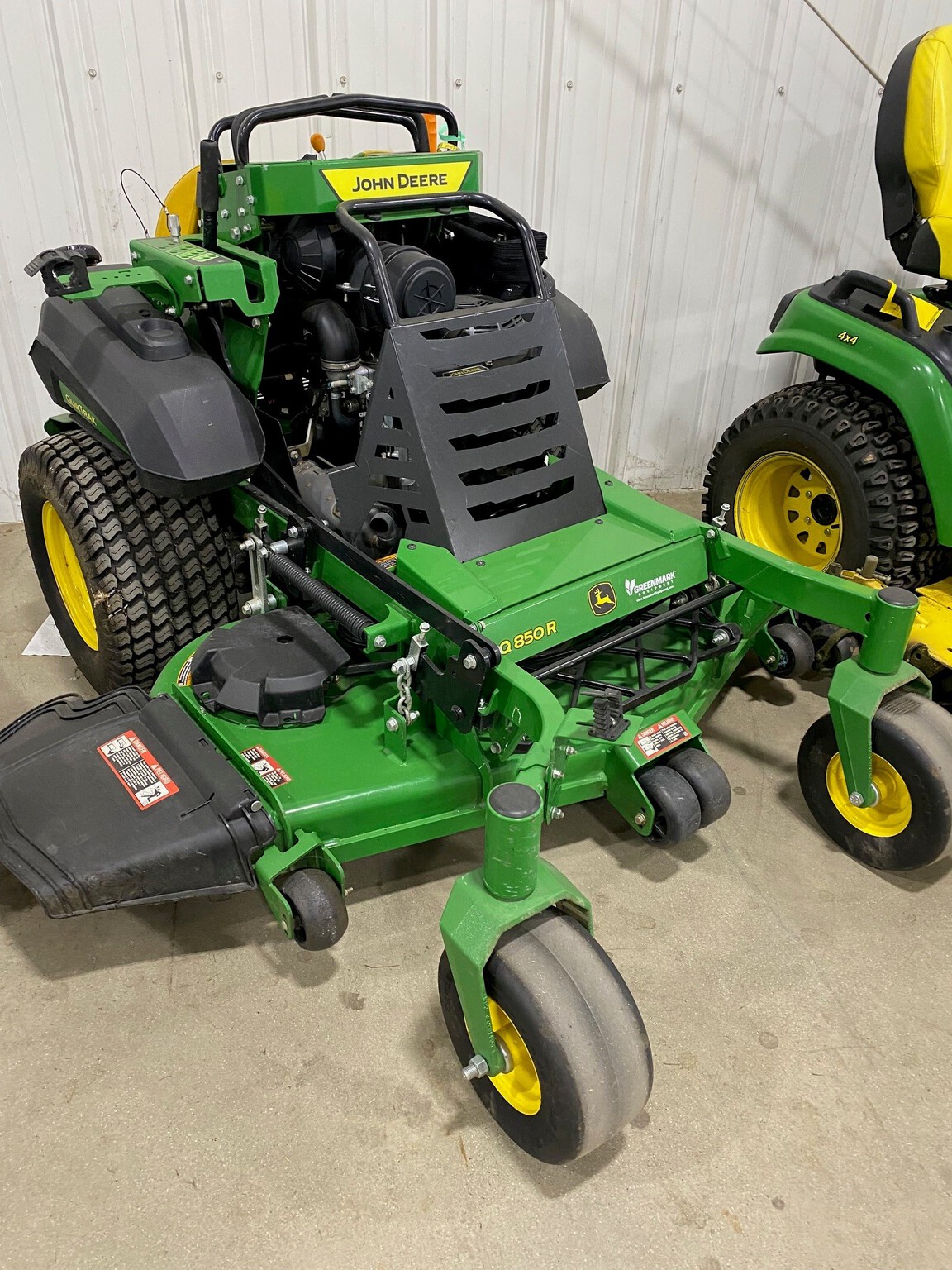 2024 John Deere Q850R Image 1