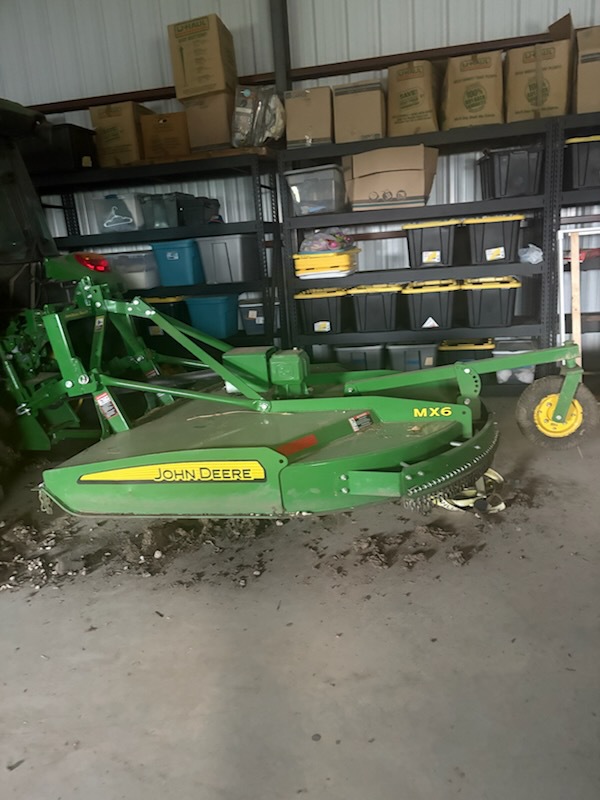 2022 John Deere 5065E Image 17