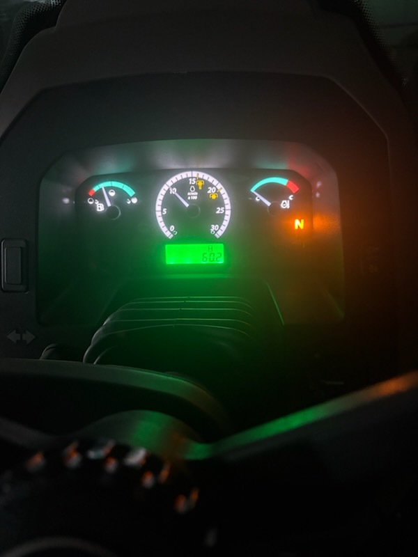 2022 John Deere 5065E Image 7