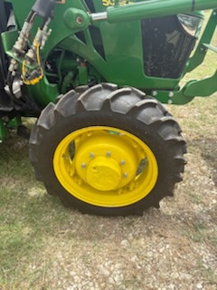 2022 John Deere 5065E Image 26