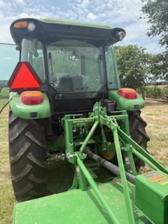 2022 John Deere 5065E Image 15