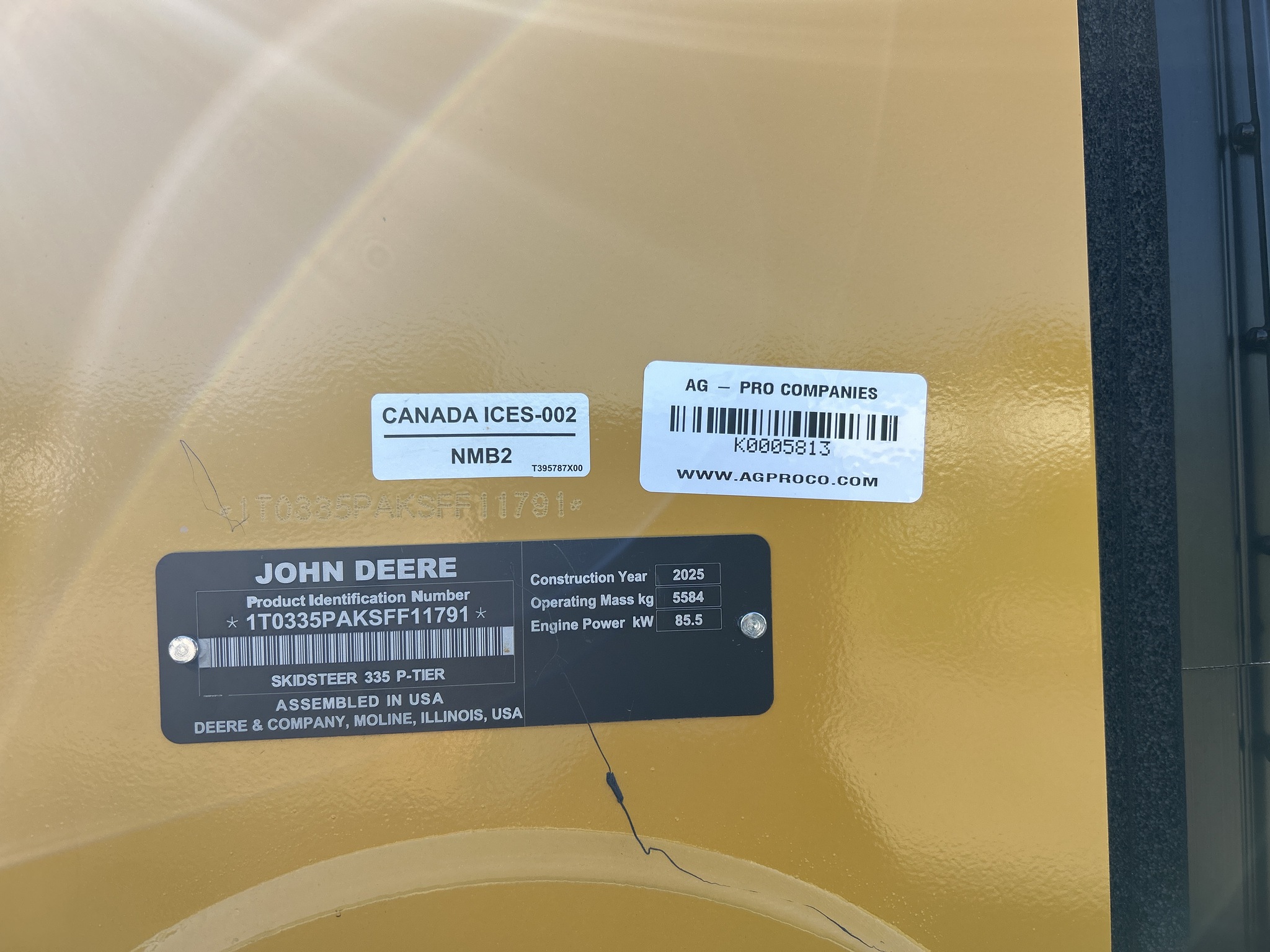 2025 John Deere 335 P Image 12