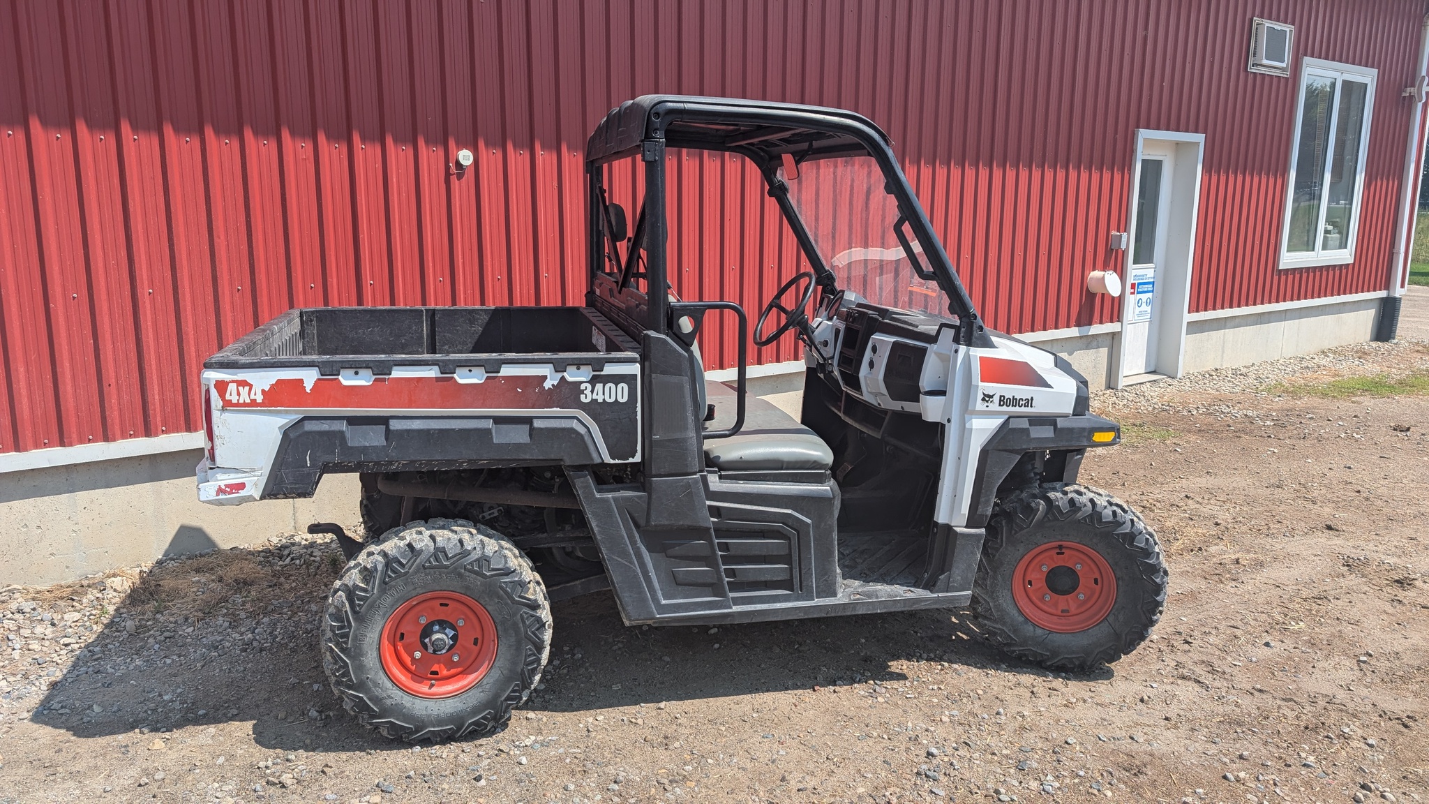 2018 Bobcat 3400 Image 1