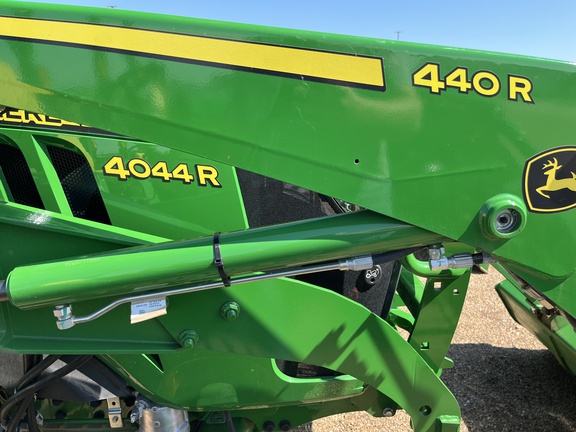 2024 John Deere 4044R (3rd thumbnail)