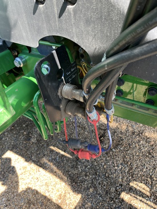 2024 John Deere 4044R (7th thumbnail)