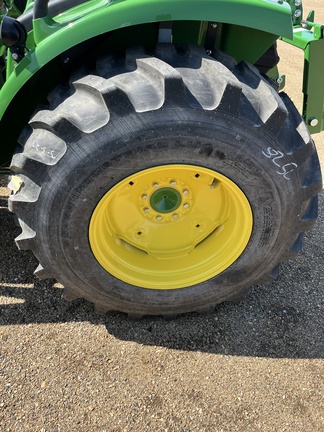 2024 John Deere 4044R (16th thumbnail)