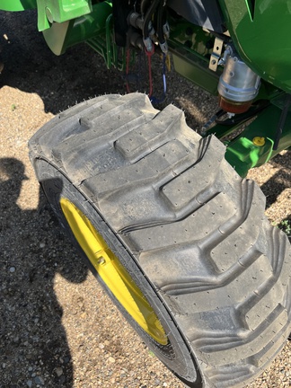 2024 John Deere 4044R (19th thumbnail)