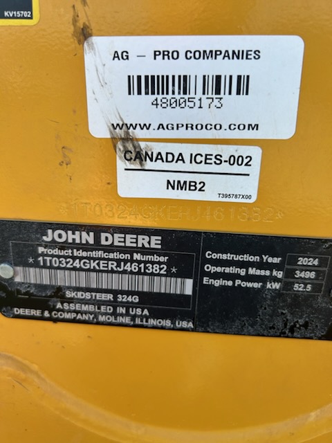 2023 John Deere 324G Image 7