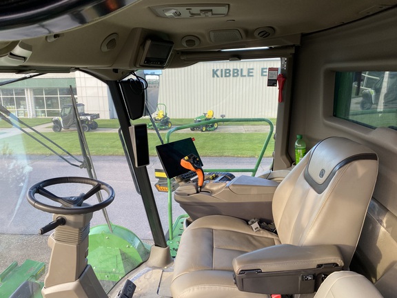 2024 John Deere X9 1000 - Photo21