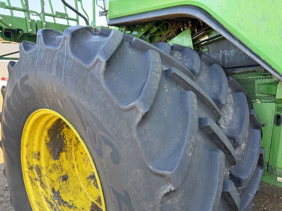 2024 John Deere X9 1000 - Photo9