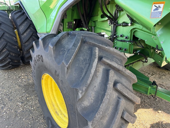 2024 John Deere X9 1000 - Photo14