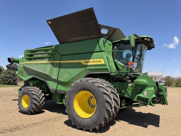  John Deere X9 1000