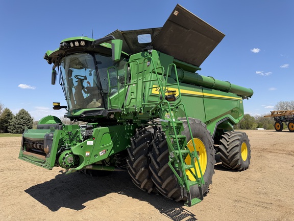 2024 John Deere X9 1000 - Photo7