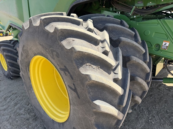 2024 John Deere X9 1000 - Photo11