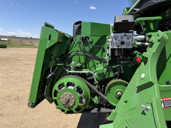 2024 John Deere X9 1000 - Photo32