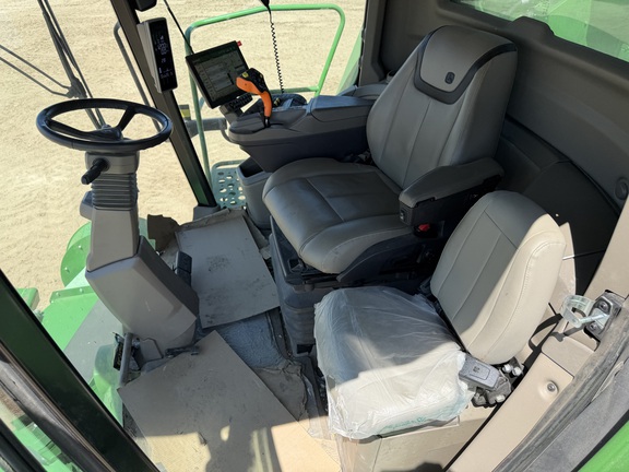 2024 John Deere X9 1000 - Photo39