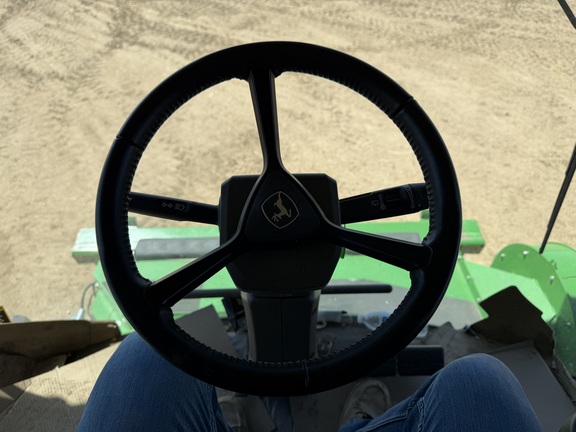 2024 John Deere X9 1000 - Photo40