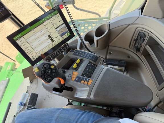 2024 John Deere X9 1000 - Photo42