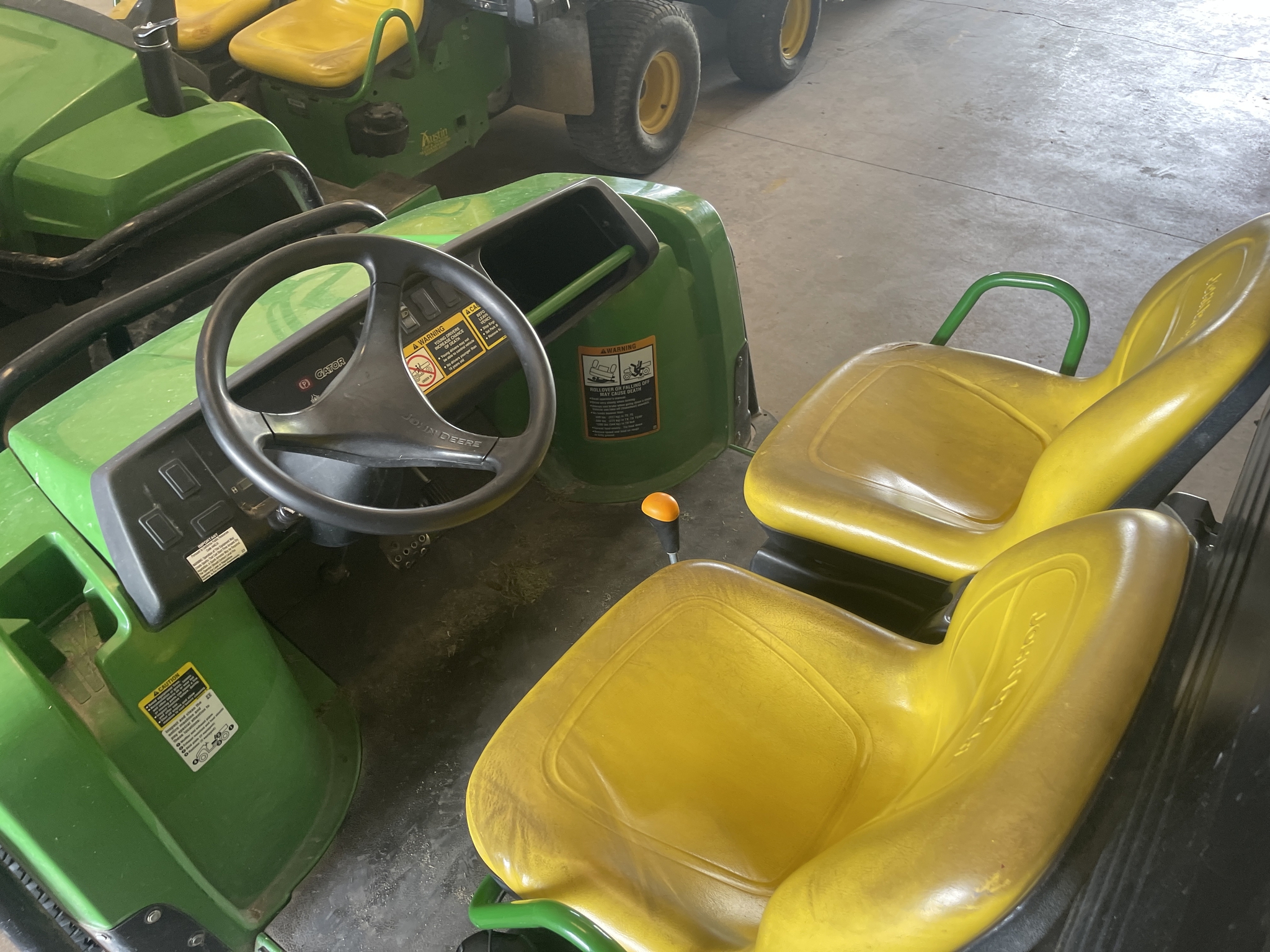 2021 John Deere Tx Turf Image 12