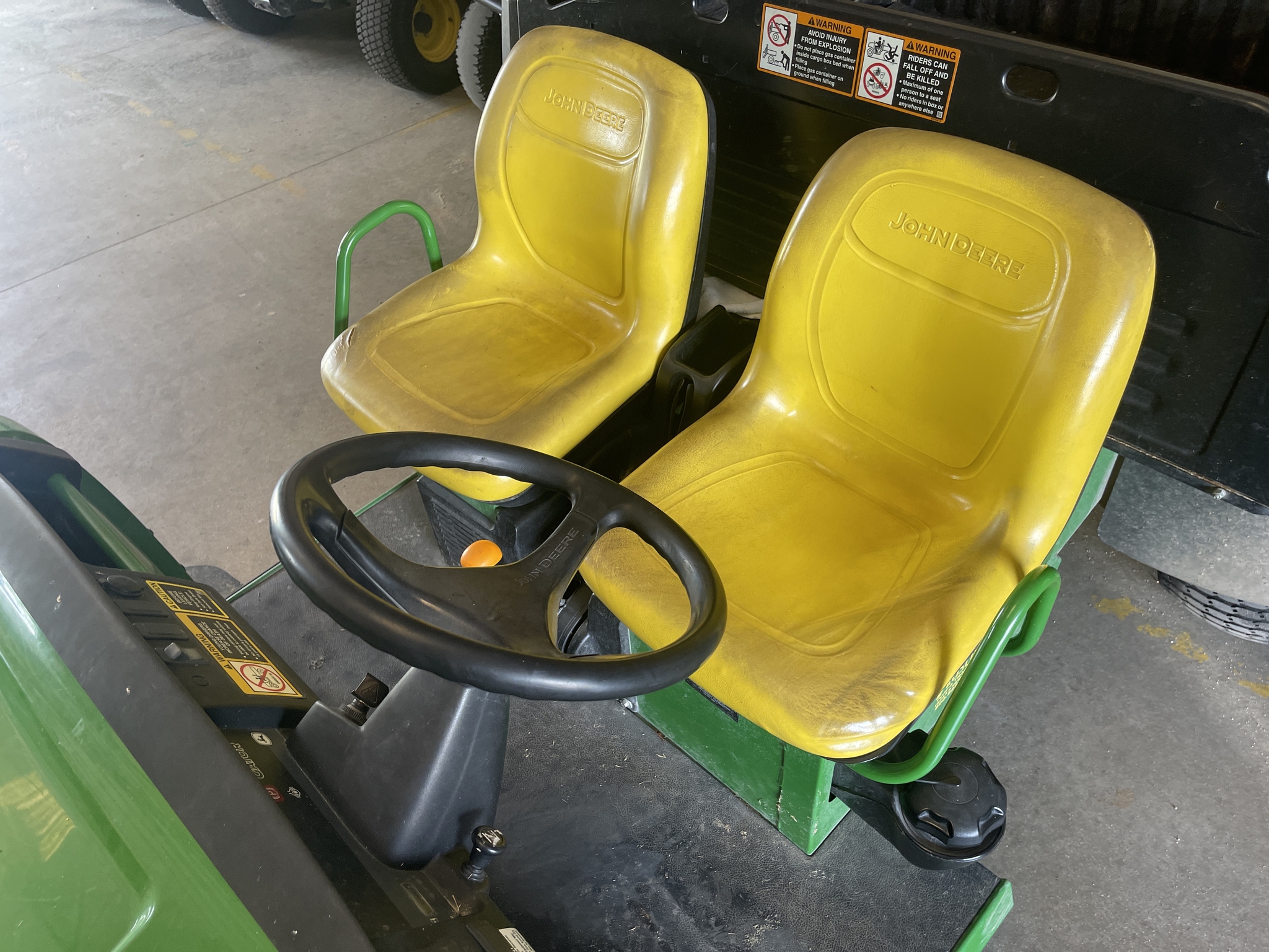 2021 John Deere Tx Turf Image 11