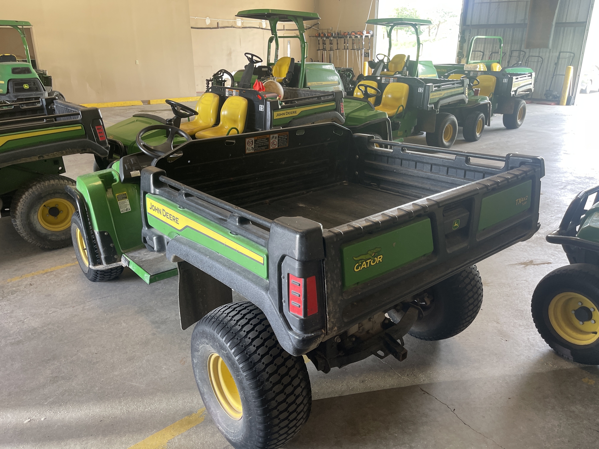 2021 John Deere Tx Turf Image 9