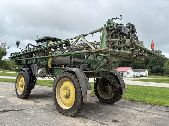 Used 2025 John Deere 410R Self Propelled Sprayers at Koenig Equipment in Greensburg, IN - Photo3