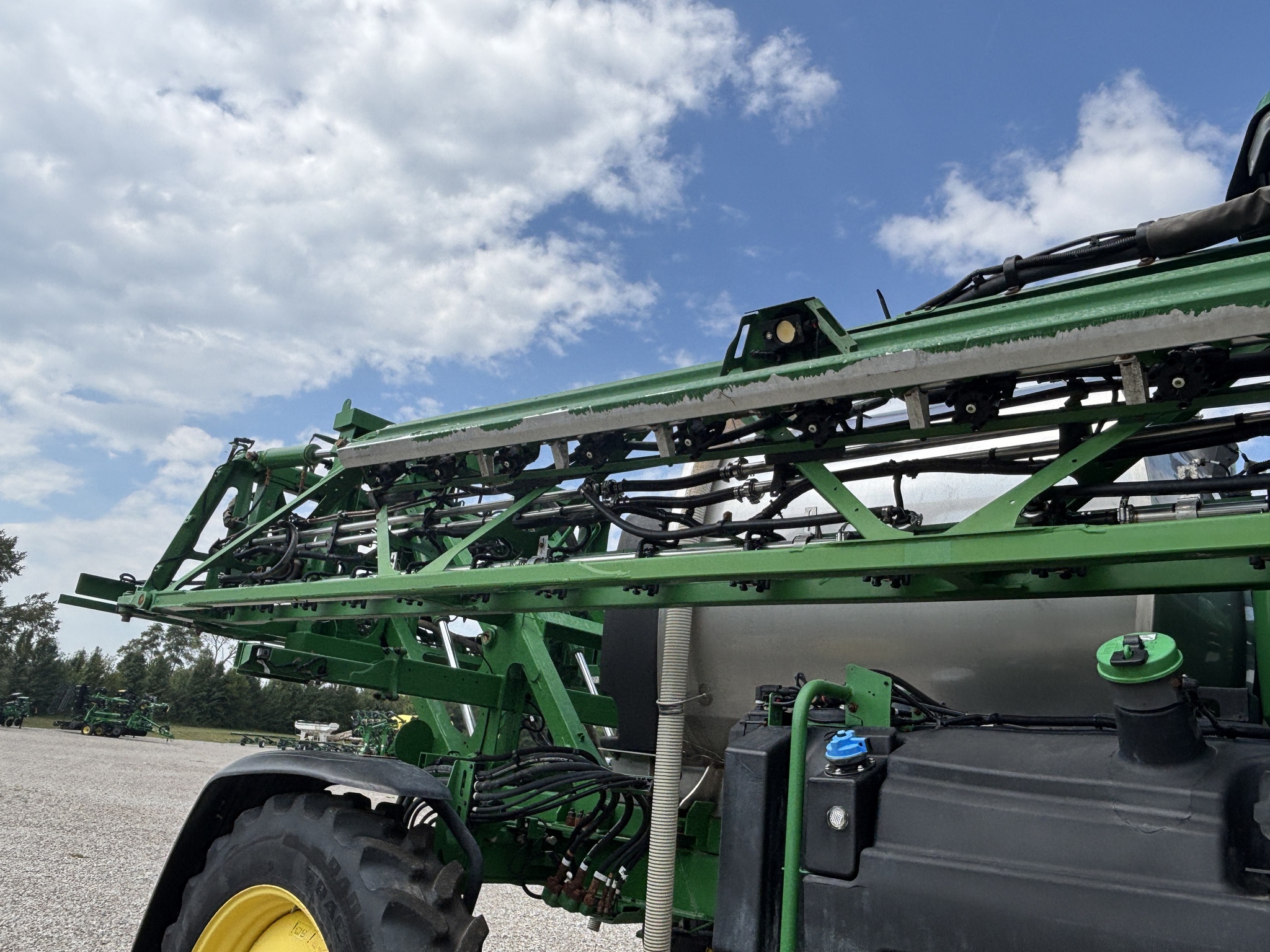 Used 2025 John Deere 410R Self Propelled Sprayers at Koenig Equipment in Knightstown, IN - PhotoXL13