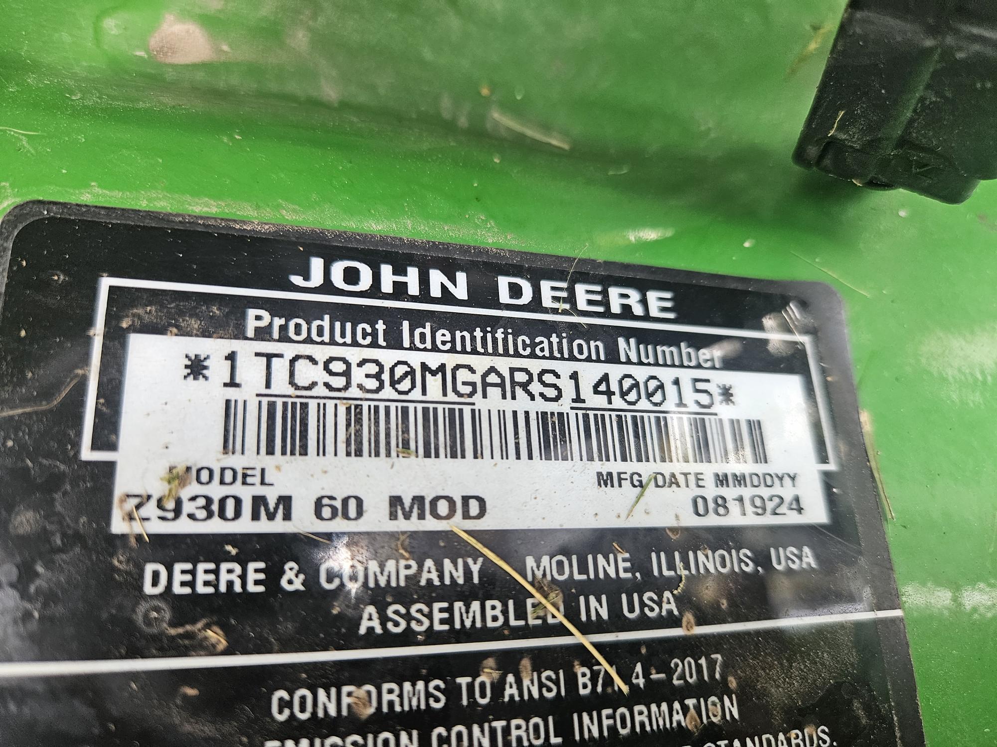  2024 John Deere Z930M at Heritage Tractor in Galesburg, IL