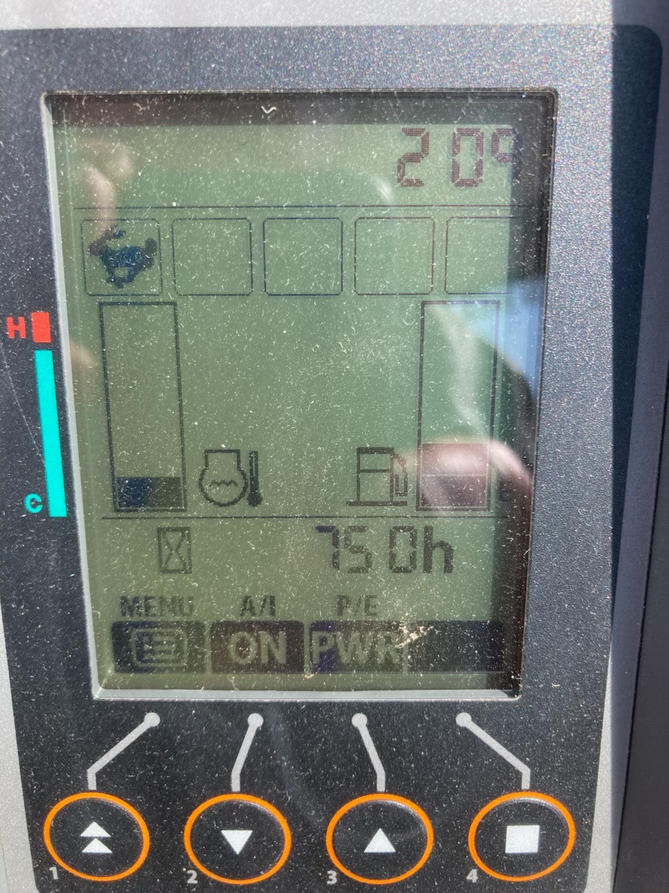 2022 John Deere 35G Image 6
