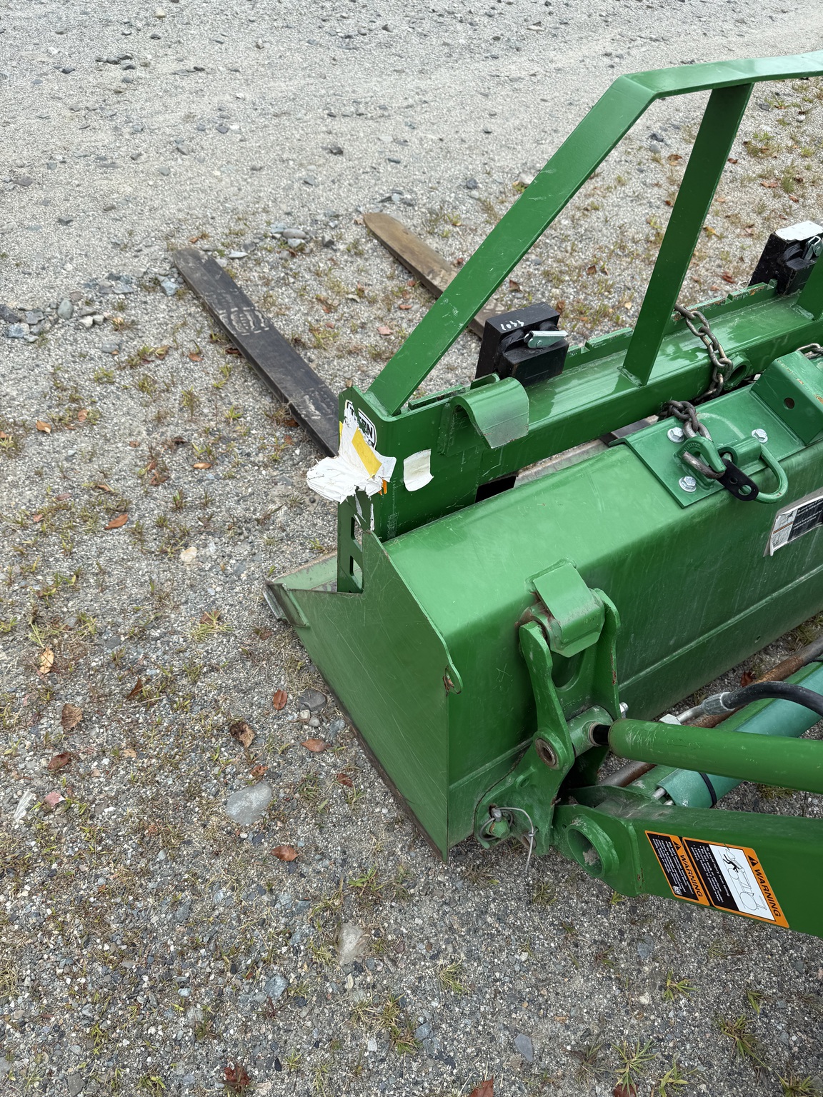 2022 John Deere 1023E Image 3
