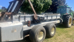 Manure Spreader-Dry/Pull Type For Sale 2020 Meyer 3280D3 