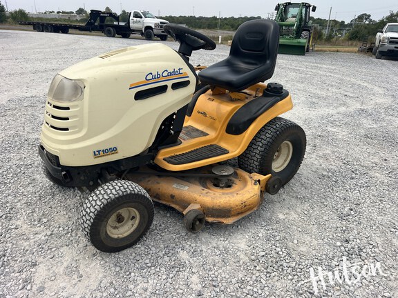 Photo of 2007 Cub Cadet LT1050