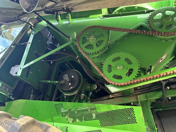 Used 2018 John Deere S780 Combines at Horizon Ag & Turf in Vermilion, AB - Photo17