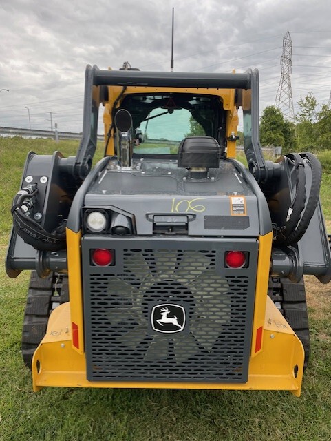 2025 John Deere 325G Image 5
