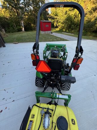 Photo of 2018 John Deere 1025R