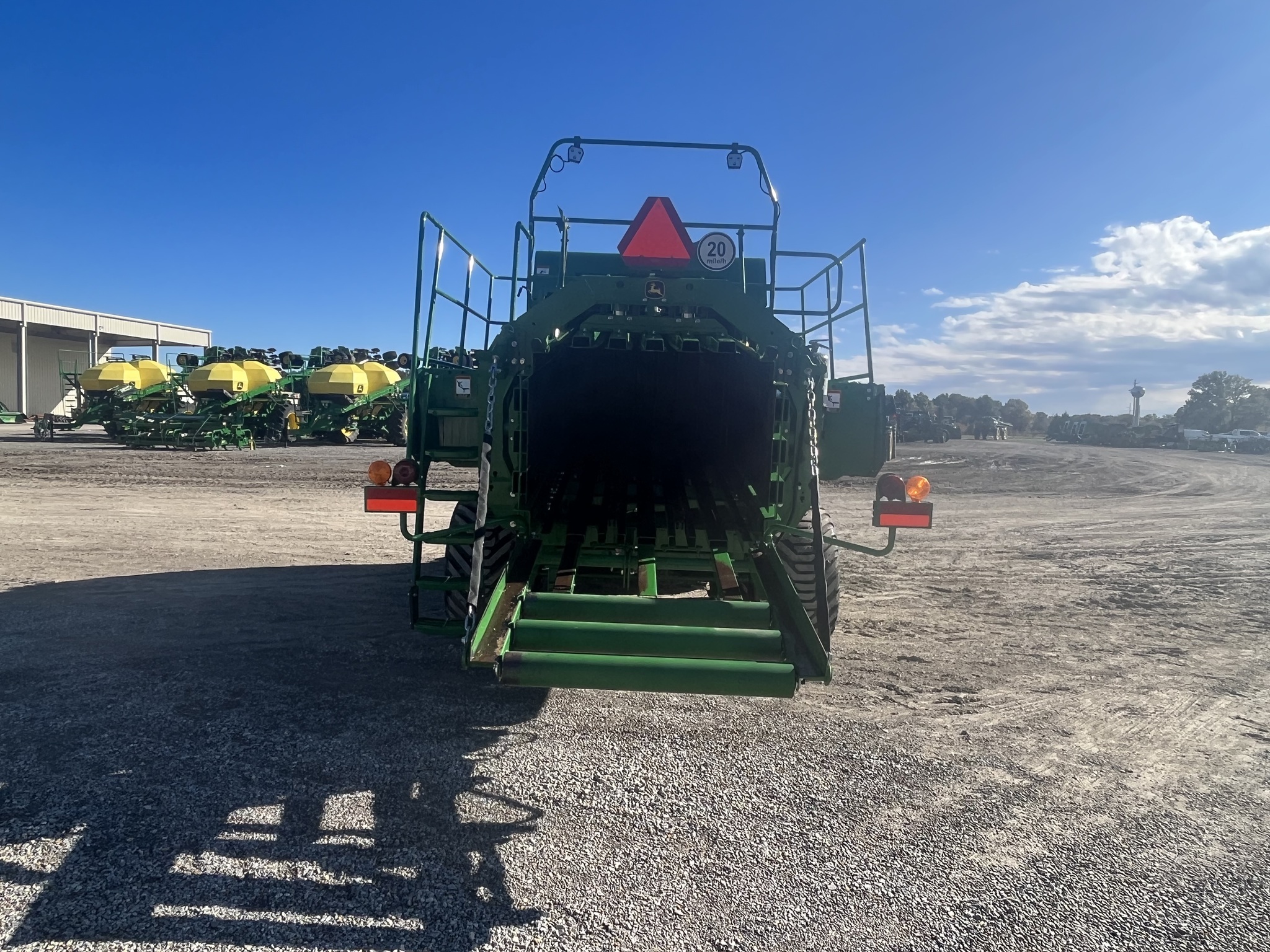  2023 John Deere L341 at Heritage Tractor in Pittsburg, KS