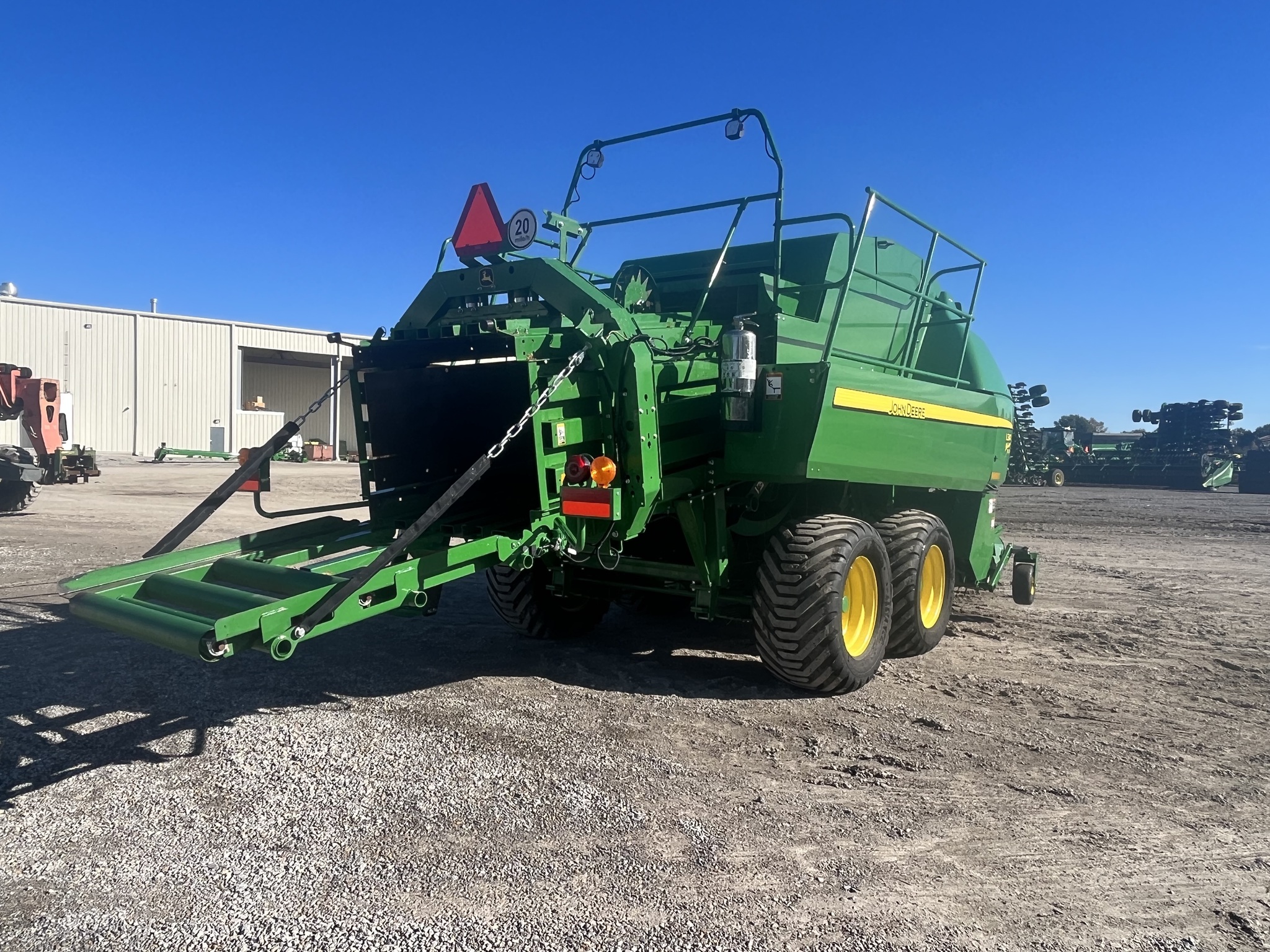  2023 John Deere L341 at Heritage Tractor in Pittsburg, KS