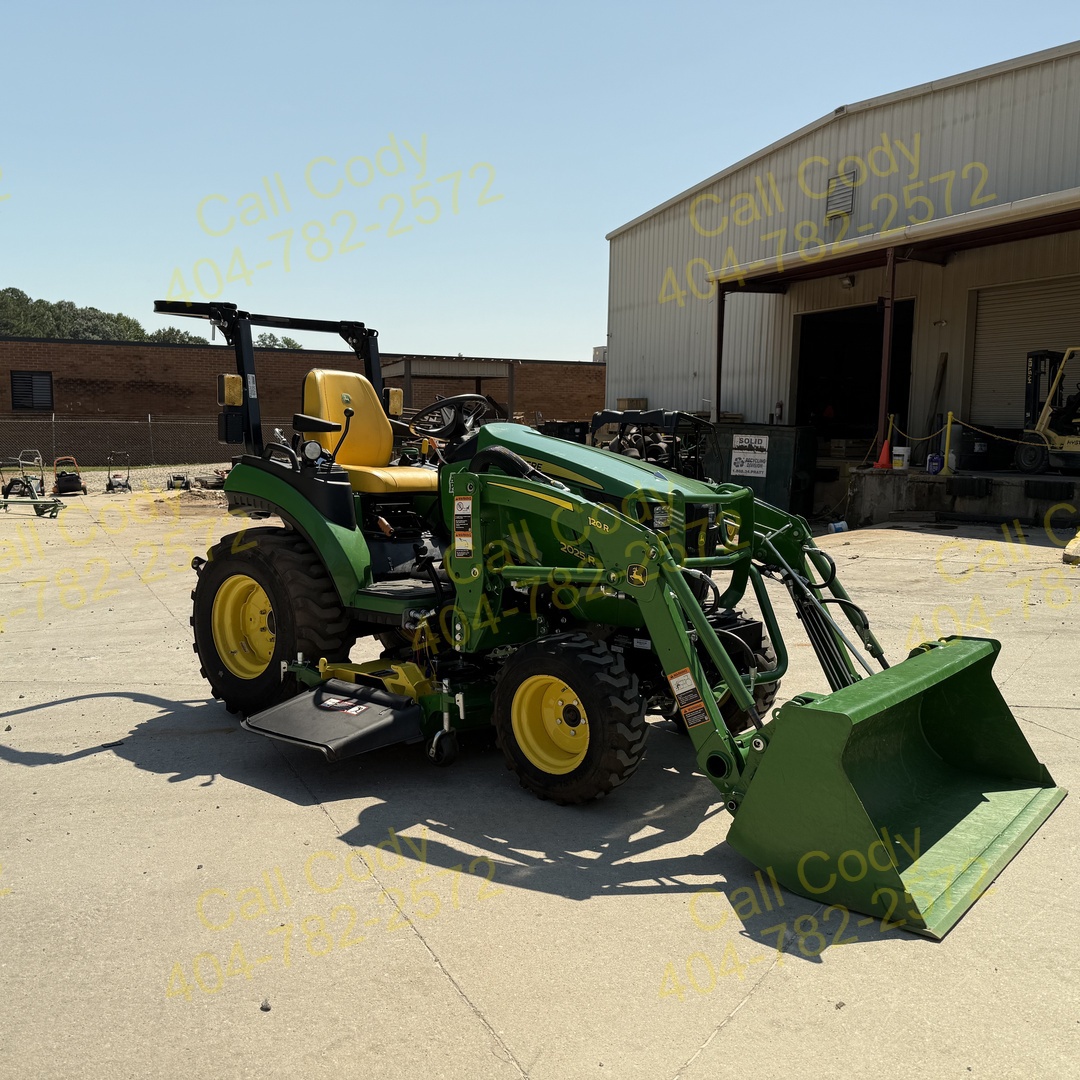 2024 John Deere 2025R Image 2