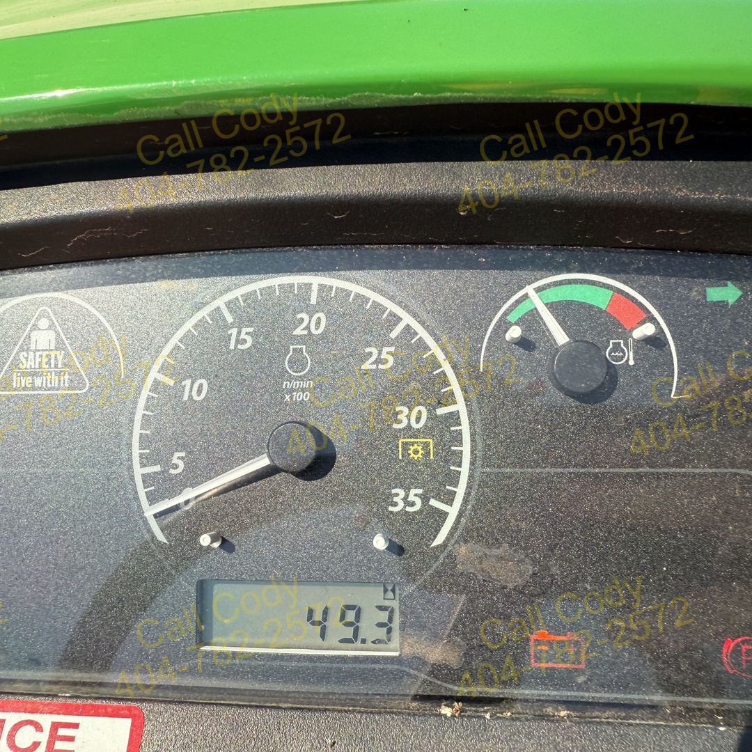 2024 John Deere 2025R Image 10