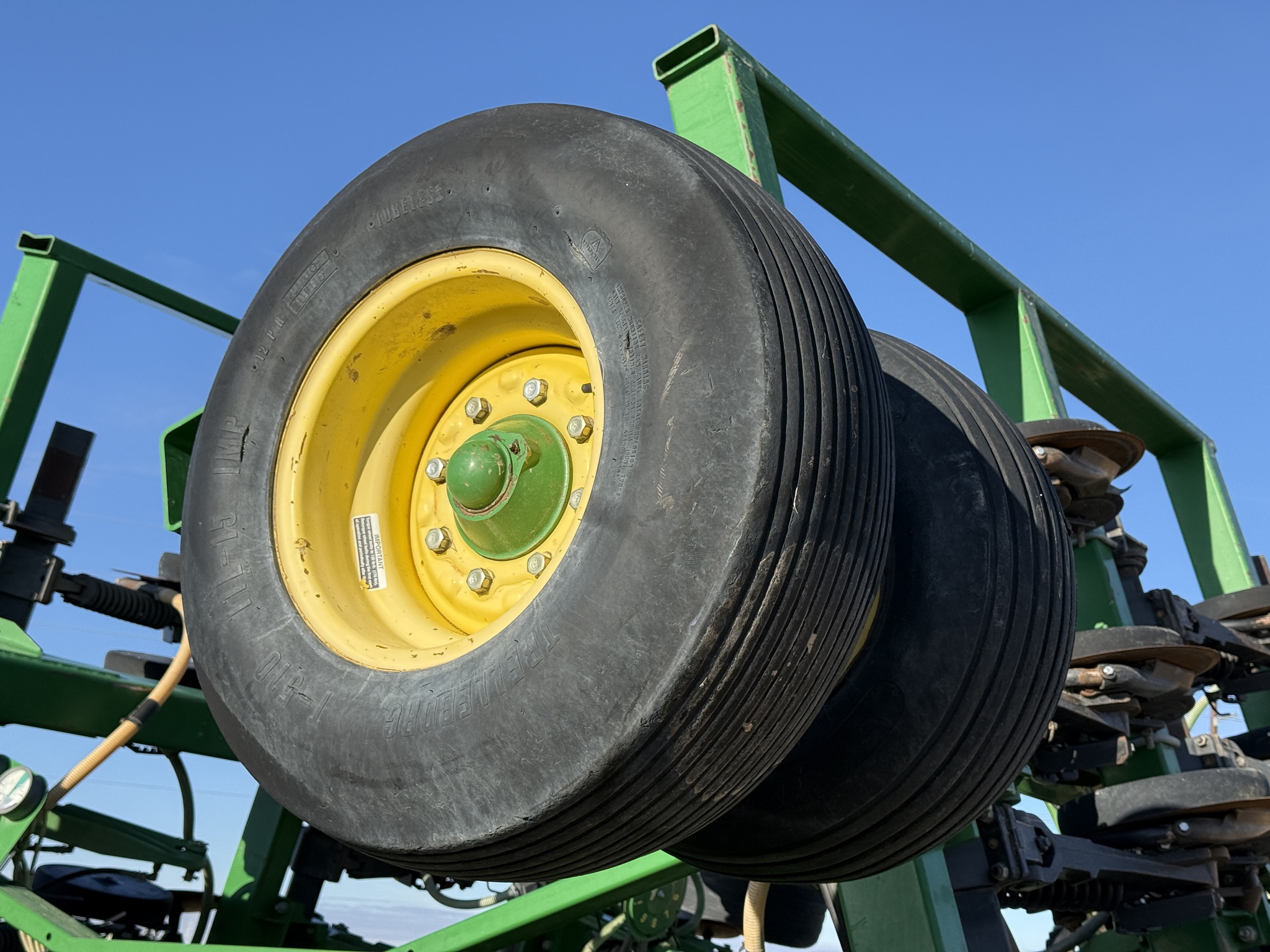 2010 John Deere 1895 Image 16