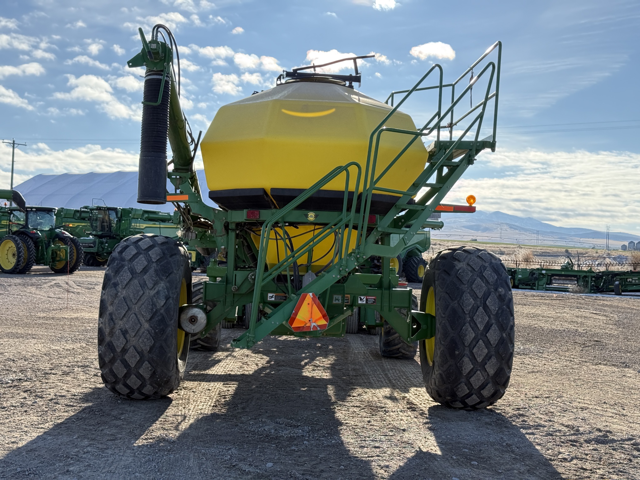 2010 John Deere 1895 Image 33